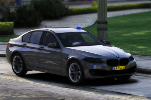 BMW 530D F10 Police / Politie Unmarked [ELS | Replace]